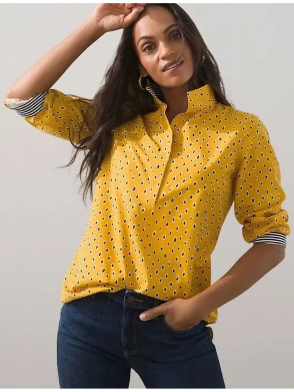 Chico's No Iron Chich Strech Scatteted Diamond Tunic Blouse. NWT